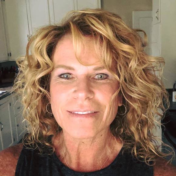 Meet your Posher, Shelley - Picture 1 of 1